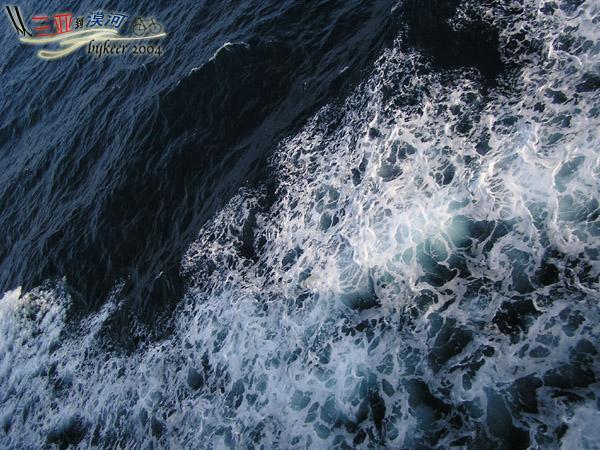 出发啦……(14): 深蓝的海洋，<br>雪白的浪花