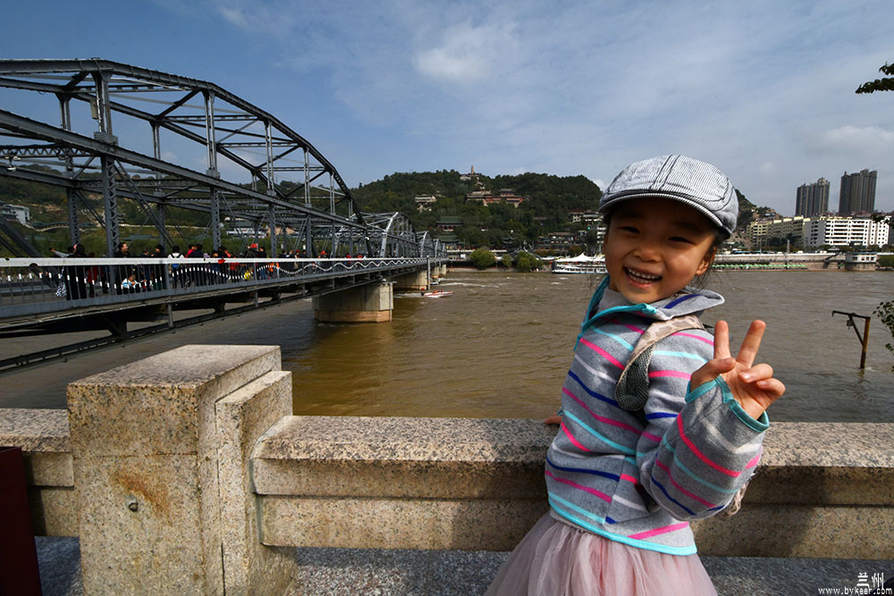 金城兰州(14): “天下黄河第一桥”中山桥，于清1907年由浮桥改建，距今已超过百年历史。